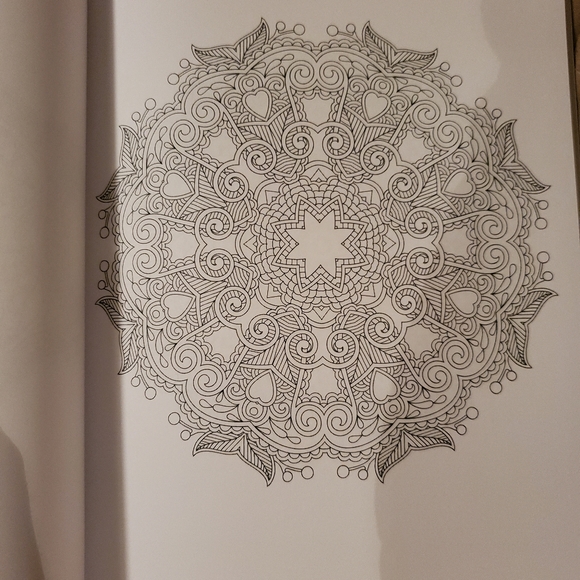 Adult Coloring Book (Mandala) - Picture 4 of 4